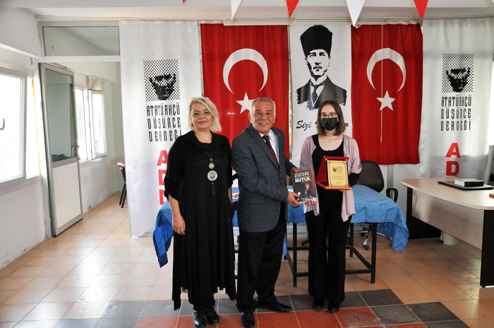 TÜRKİYE ŞAMPİYONUNA ADD DİDİM ŞUBESİNDEN PLAKET VERİLDİ