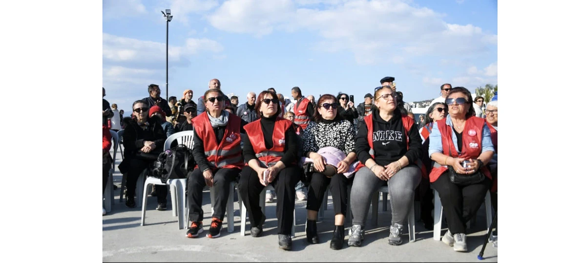 ADALET VE DAYANIŞMA &Ccedil;ADIRINDA DESTEK T&Uuml;RK&Uuml;LERLE Y&Uuml;KSELDİ