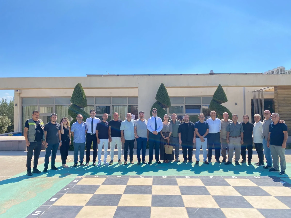 Adm Elektrik muhtarlarla buluşuyor