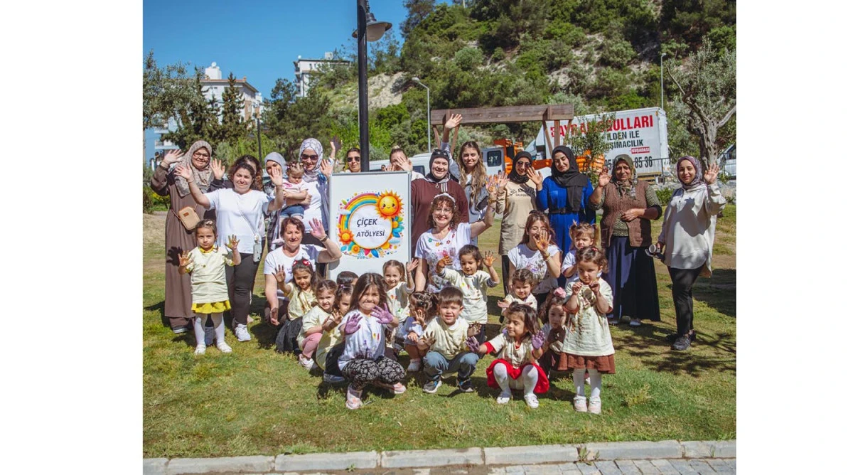 ANNE-BABA-&Ccedil;OCUK MERKEZİ&rsquo;NDE BAHAR ETKİNLİĞİ