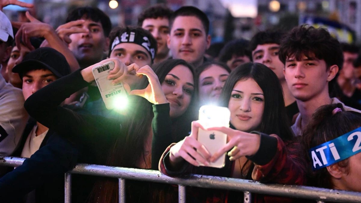 AYDINFEST'İN SON GÜNÜNDE 60 BİNDEN FAZLA AYDINLI COŞKUYU BİRLİKTE YAŞADI