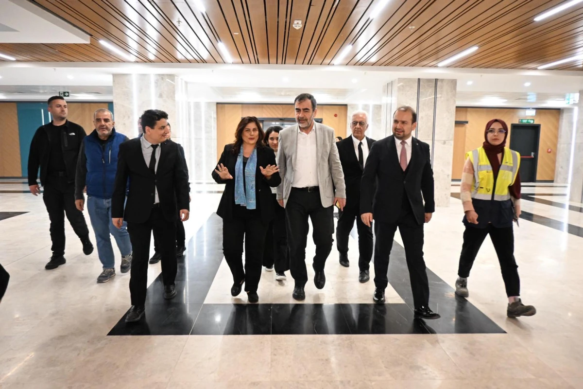 AYDIN’IN ULAŞIM ALTYAPISI BÜYÜKŞEHİR BELEDİYESİ İLE GÜÇLENİYOR