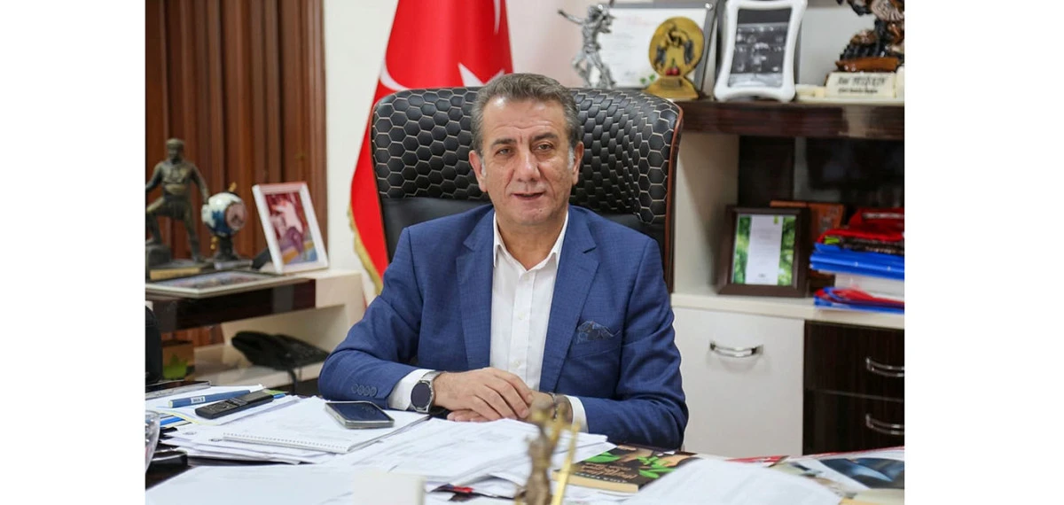 BAŞKAN ANIL YETİŞKİN&rsquo;DEN BASIN &Ouml;ZG&Uuml;RL&Uuml;Ğ&Uuml; İ&Ccedil;İN M&Uuml;CADELE G&Uuml;N&Uuml; MESAJI