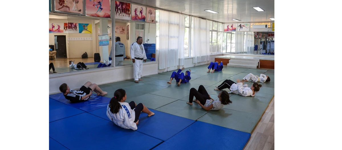 BAŞKAN ANIL YETİŞKİN'DEN &Ccedil;OCUKLARA HEM SPOR HEM GELECEĞE YATIRIM