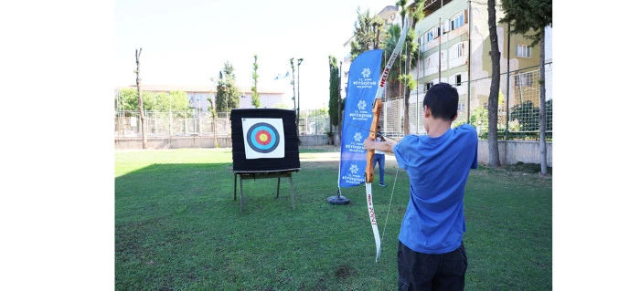 BAŞKAN ÇERÇİOĞLU ÇOCUKLARI SPORA KAZANDIRIYOR OKÇULUĞA BÜYÜK İLGİ: