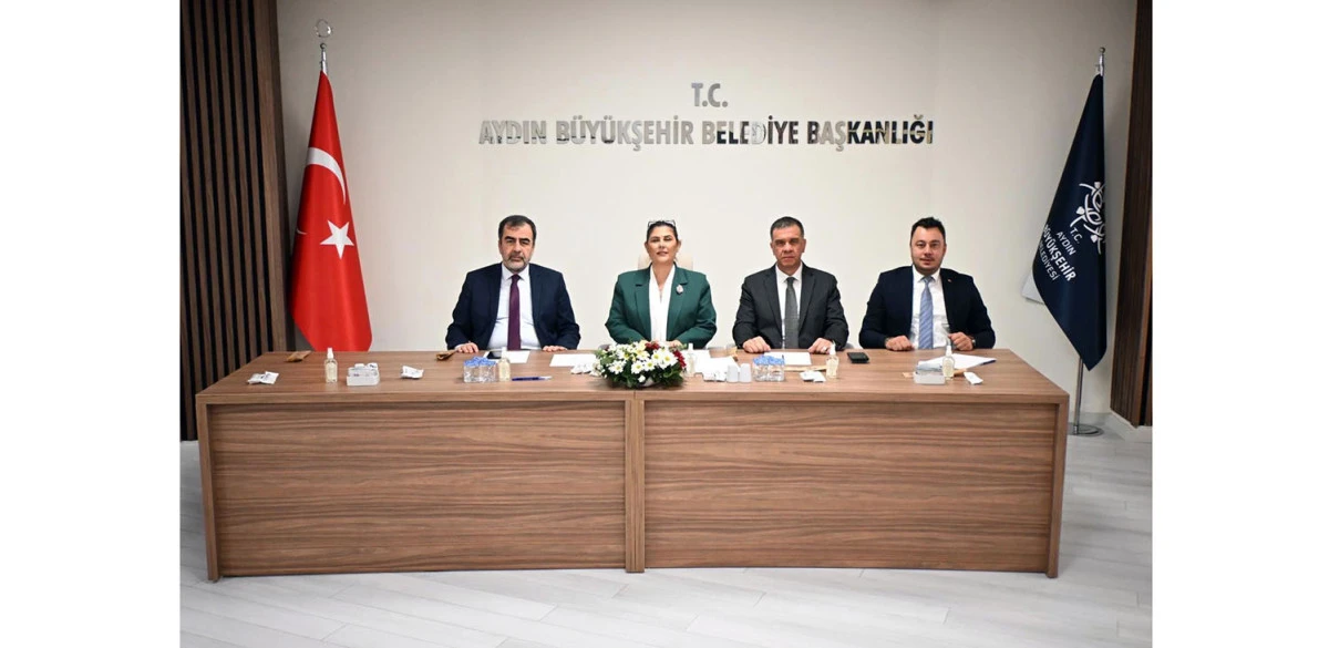 BAŞKAN ÇERÇİOĞLU, YENİPAZAR MUHTARLARI İLE BİR ARAYA GELDİ