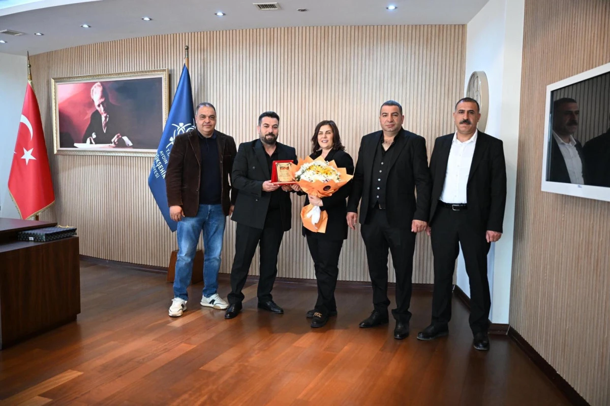 BAŞKAN &Ccedil;ER&Ccedil;İOĞLU&rsquo;NA AYDIN AĞRILILAR DERNEĞİ&rsquo;NDEN ZİYARET