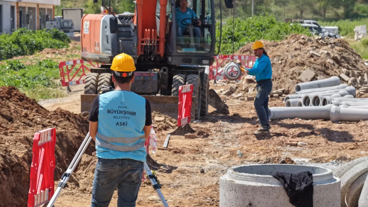 BAŞKAN &Ccedil;ER&Ccedil;İOĞLU&rsquo;NDAN EFELER&rsquo;DE ALTYAPI YATIRIMI
