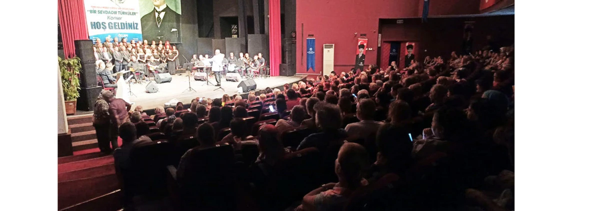BAŞKAN ÇERÇİOĞLU’NDAN SANATA DESTEK: AYDIN’DA UNUTULMAZ TÜRKÜ GECESİ