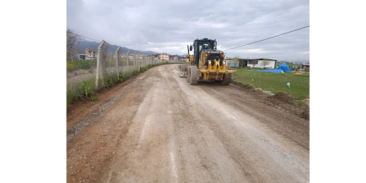 BAŞKAN &Ccedil;ER&Ccedil;İOĞLU&rsquo;NUN YATIRIM VE &Ccedil;ALIŞMALARI İLE AYDIN&rsquo;IN T&Uuml;M İL&Ccedil;ELERİNDE  ULAŞIM ALTYAPISI G&Uuml;&Ccedil;LENİYOR