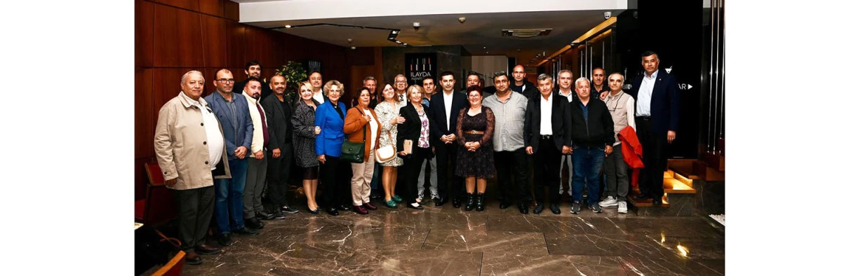 BAŞKAN ÖMER GÜNEL MUHTARLARIN TALEPLERİNİ DİNLEDİ KUŞADASI ORTAK AKILLA YÖNETİLİYOR