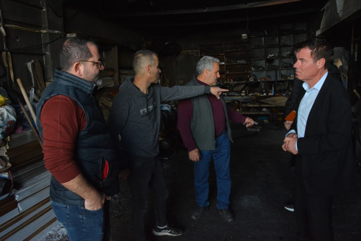 Başkan Şerif Erul&rsquo;dan Yangın Mağduru Esnafa Moral Ziyareti