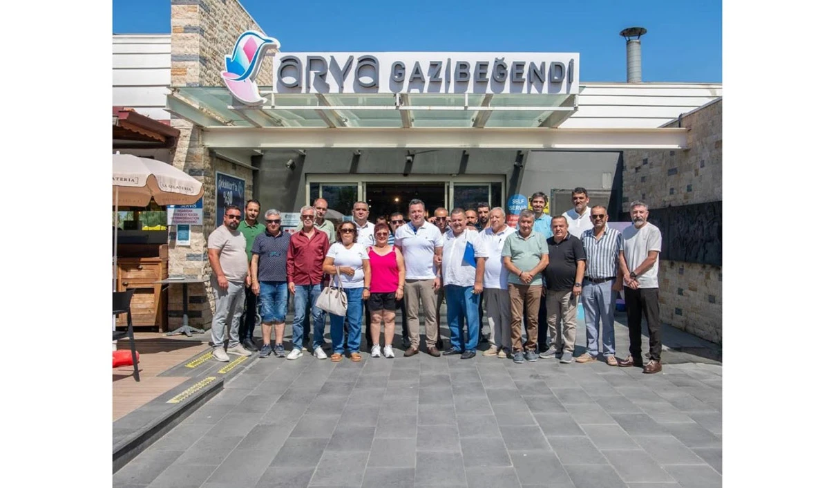 BAŞKAN VEKİLİ DEMİRTAŞ, MAHALLE MUHTARLARIYLA BİR ARAYA GELDİ