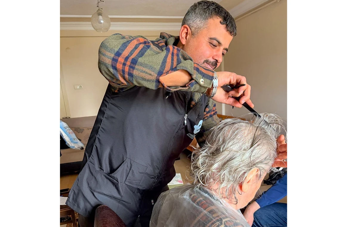 BAŞKAN YETİŞKİN EVDE BAKIM HİZMETİNİ HAYATA GE&Ccedil;İRDİ