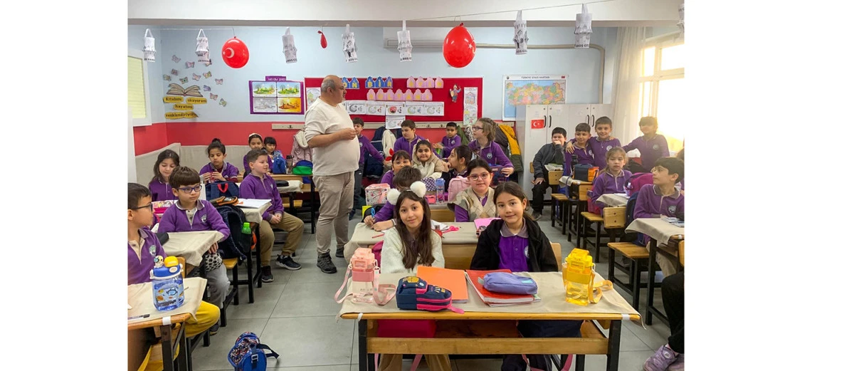 BAŞKAN YETİŞKİN İLE EFELERLİ &Ccedil;OCUKLARA &Ccedil;EVRE BİLİNCİ