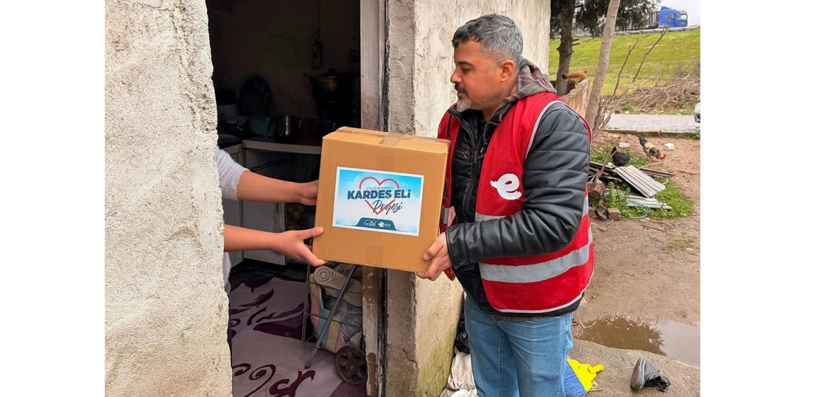 BAŞKAN YETİŞKİN VATANDAŞLARIN SOFRALARINA UMUT OLUYOR