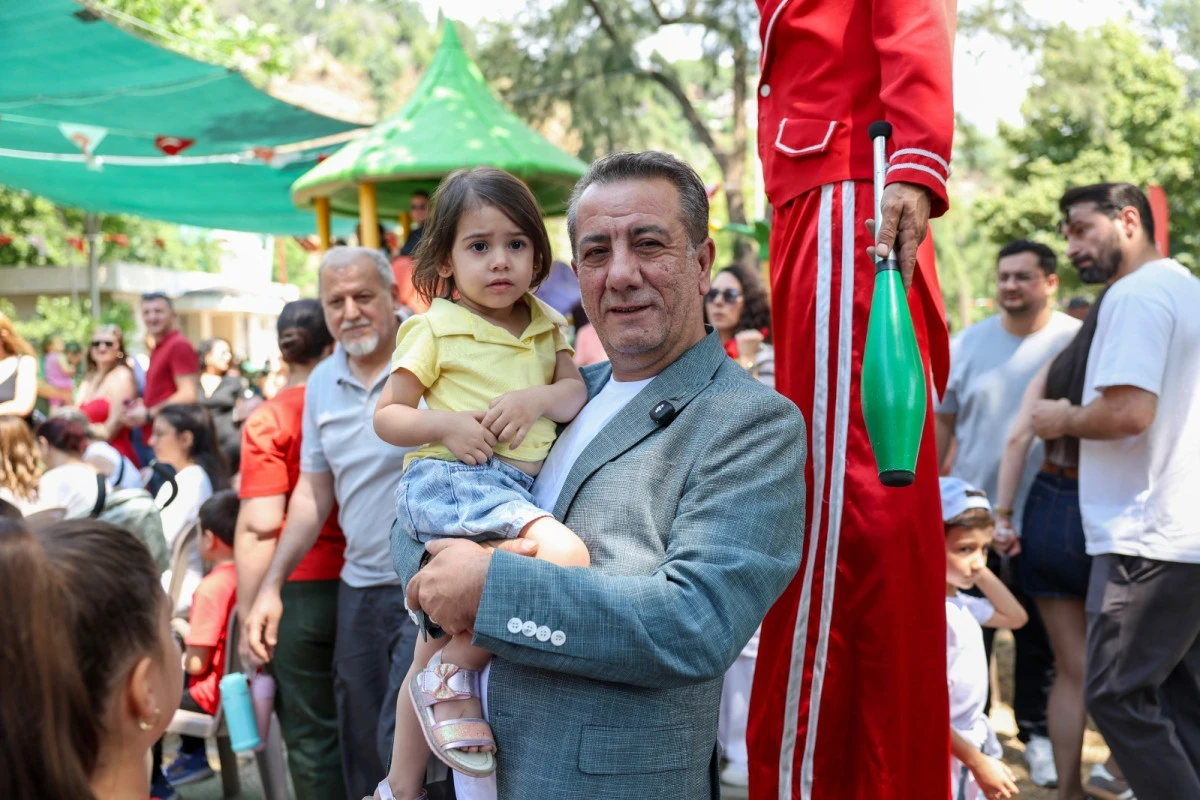 BAŞKAN YETİŞKİN&rsquo;DEN &Ccedil;OCUKLARA YAZ HEDİYESİ: &ldquo;İNTERAKTİF OYUN ZAMANI&rdquo;