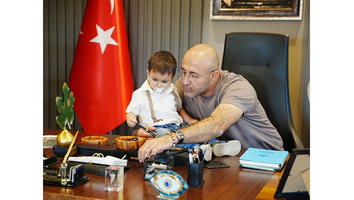 BAŞKAN ZENCİRCİ&rsquo;DEN DMD HASTASI MUHAMMED SERHAT İ&Ccedil;İN DESTEK &Ccedil;AĞRISI