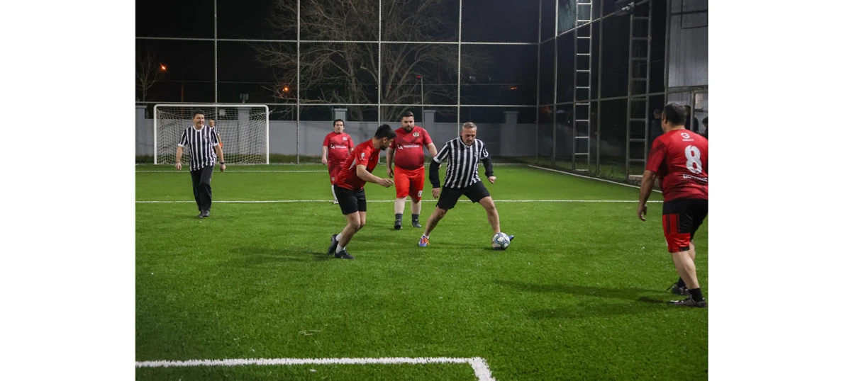 &Ccedil;EŞTEPE HALI SAHA&rsquo;DA &Ouml;RNEK M&Uuml;CADELE