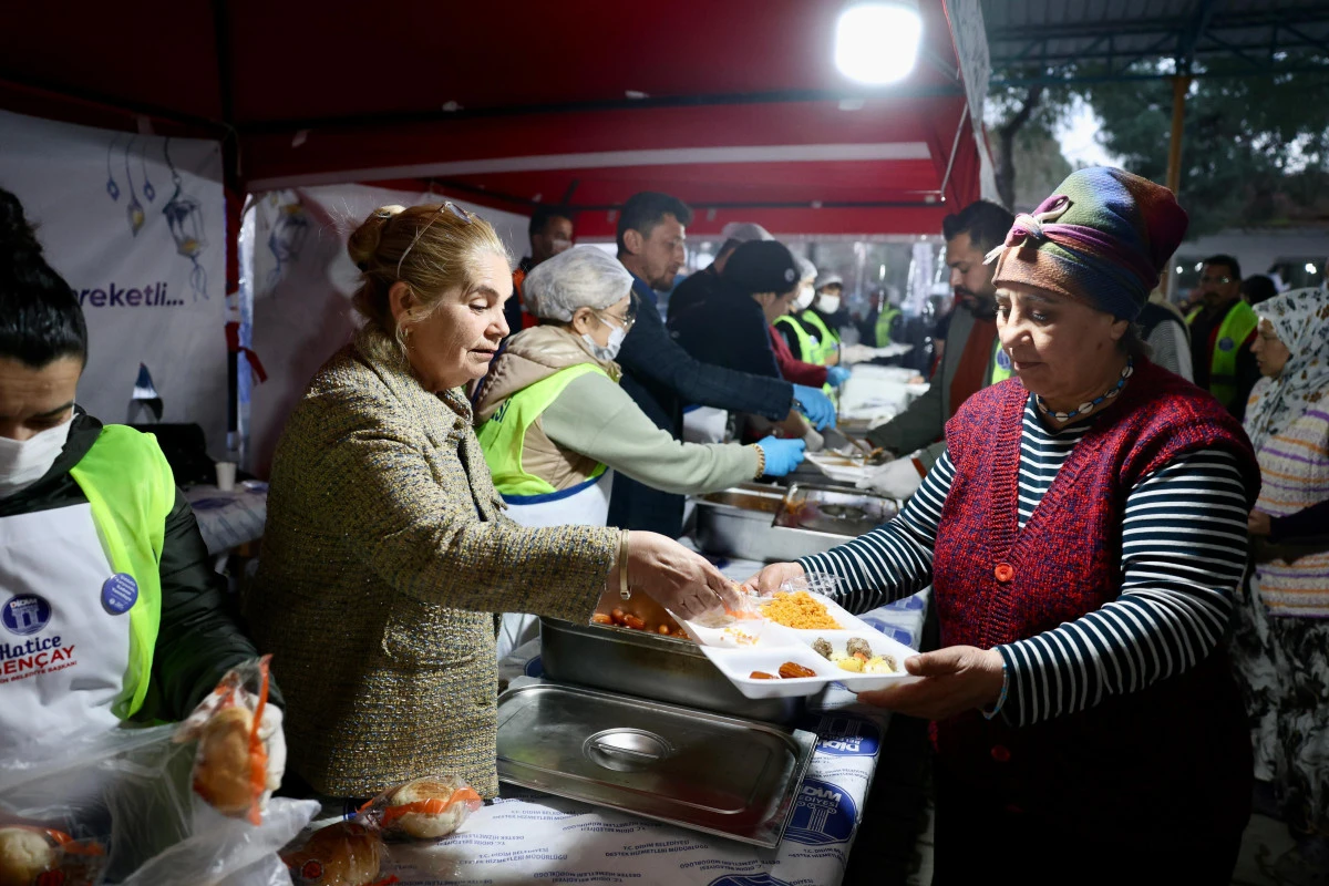 DİDİM BALAT MAHALLESİ&rsquo;NDE RAMAZAN BEREKETİ PAYLAŞILDI