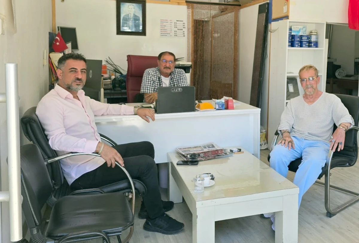 Didim Belediye Meclis Üyesi Erkan Karakış Gazetemizi Ziyaret etti.