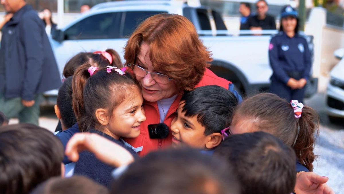 DİDİM BELEDİYESİ AĞA&Ccedil; DİKME ETKİNLİĞİ İLE &Ouml;ĞRENCİLERE &Ccedil;EVRE BİLİNCİ KAZANDIRIYOR