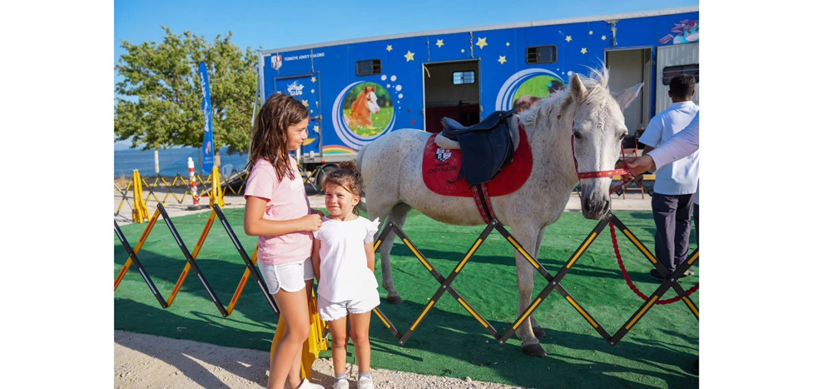 DİDİM BELEDİYESİ, &Ccedil;OCUKLARI PONY CLUB ETKİNLİĞİYLE BULUŞTURDU