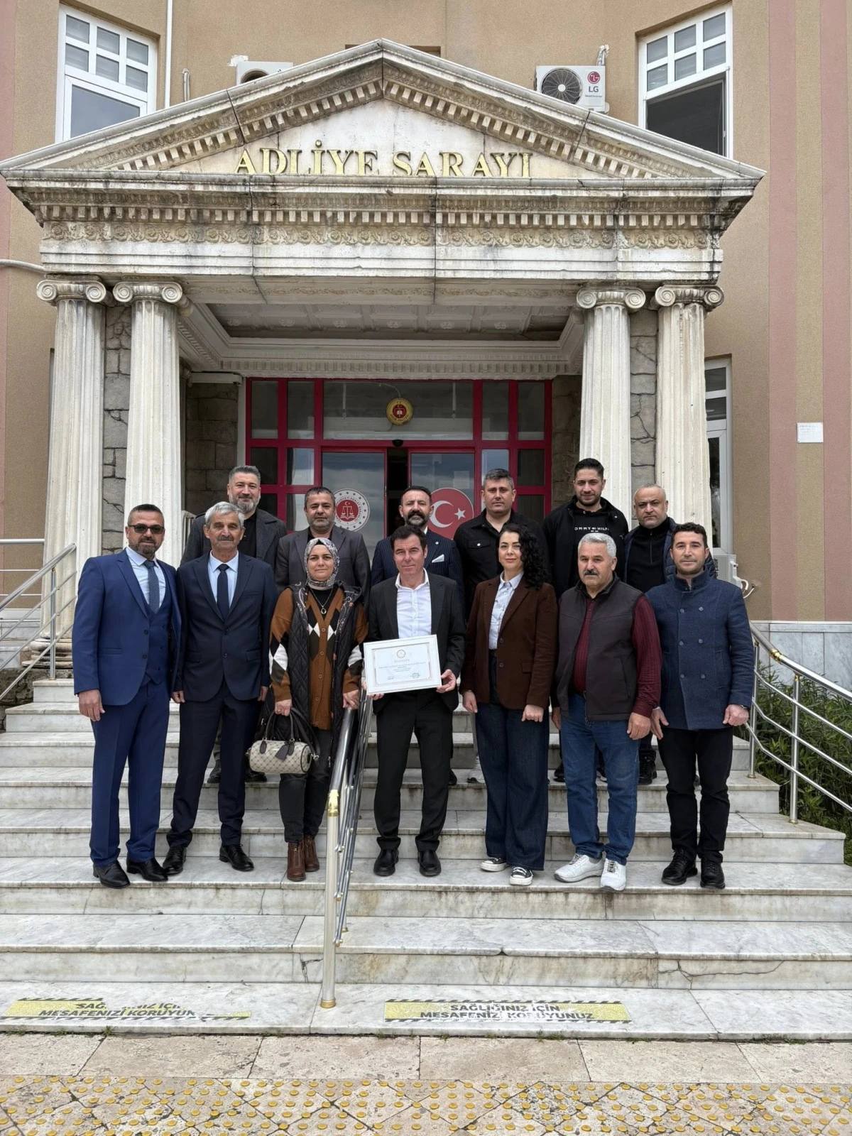 Didim Esnaf ve Sanatkarlar Odası Başkanı Şerif Erul Mazbatasını Aldı