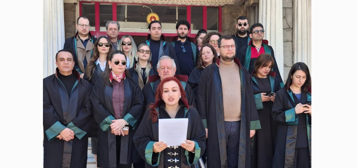 Didim'de 5 Nisan Avukatlar G&uuml;n&uuml; Basın A&ccedil;ıklamasıyla Kutlandı.