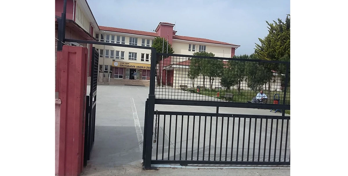 DİDİM&rsquo;DE OKULLAR SESSİZLİĞE G&Ouml;M&Uuml;LD&Uuml;: VELİLERDEN "G&Uuml;VENLİK" BOYKOTU!