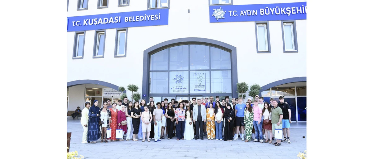 DUSSELDORF’TAN KUŞADASI’NA GENÇLİK KÖPRÜSÜ 