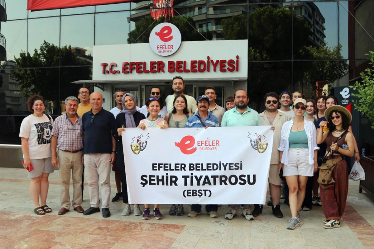 EFELER BELEDİYESİ ŞEHİR TİYATROSU ULUSLARARASI ŞENLİĞE KATILACAK