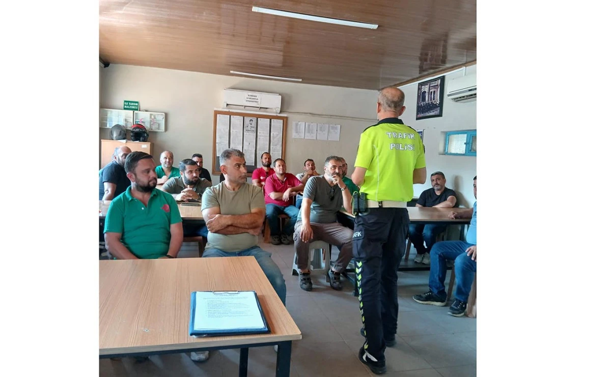 EFELER BELEDİYESİNDEN SAHADA G&Uuml;VENLİK HAMLESİ:  Ş&Ouml;F&Ouml;R PERSONELİNE KAPSAMLI TRAFİK EĞİTİMİ