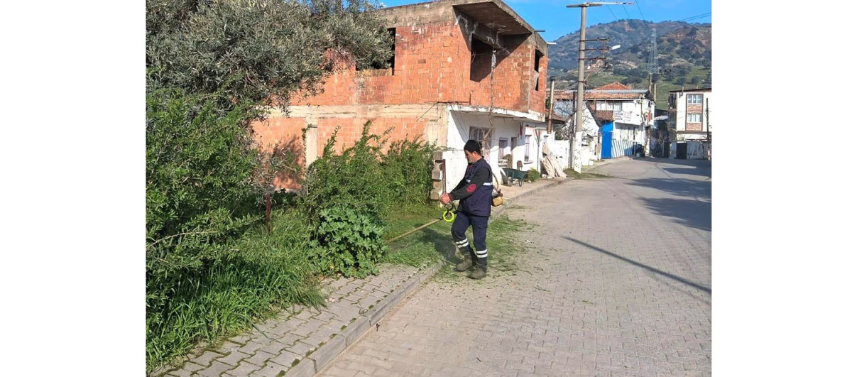 EFELER BELEDİYESİ&rsquo;NİN YEŞİL EKİPLERİ &Ccedil;ALIŞMALARINA DEVAM EDİYOR