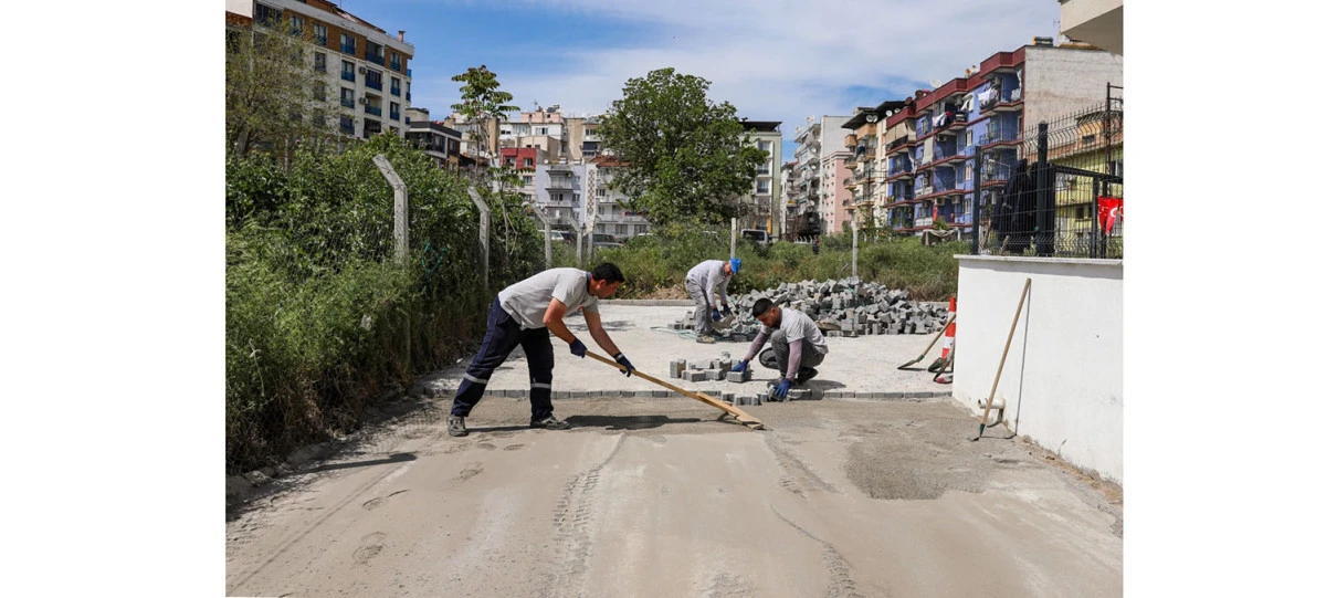 EFELER GÜZELHİSAR’DA PARKE TAŞI ÇALIŞMASINI TAMAMLANDI
