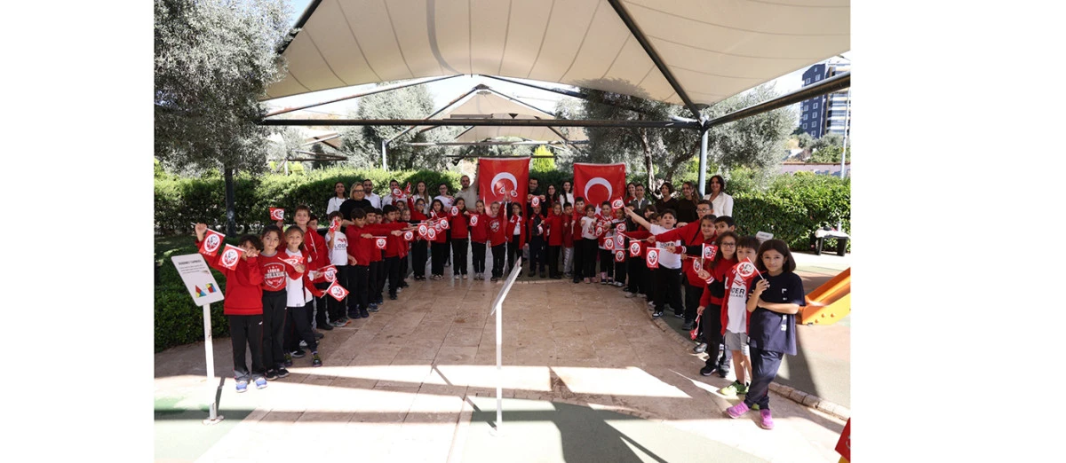 EFELER&rsquo;DE BİLİM VE CUMHURİYET COŞKUSU BİR ARADA