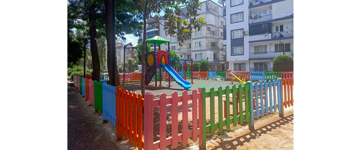 EFELER’DE PARKLAR YENİLENİYOR