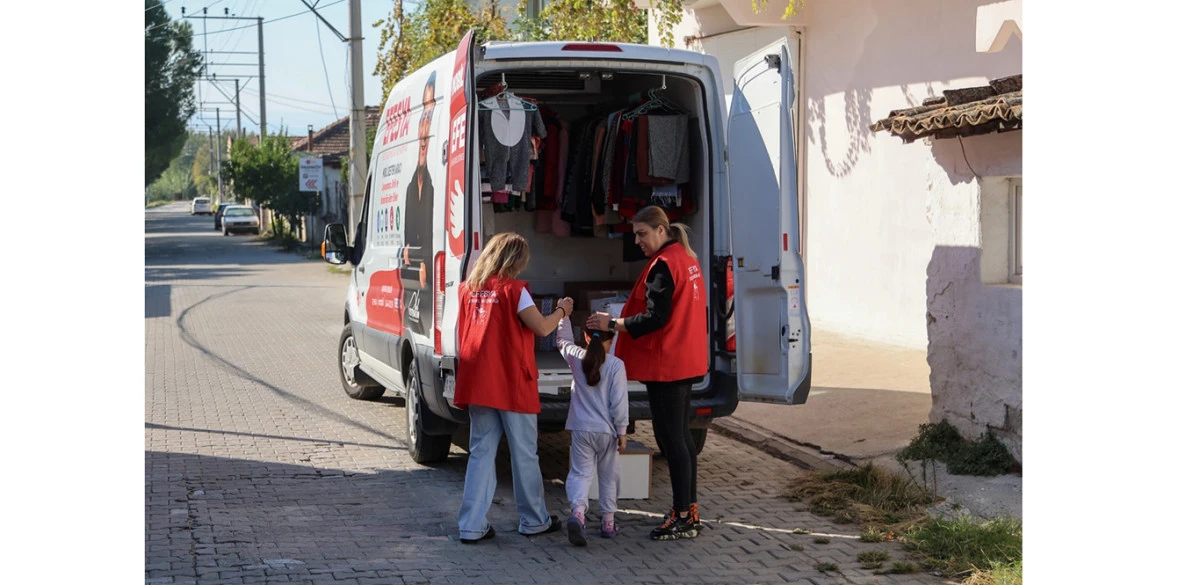 EFELER&rsquo;DE SOSYAL HİZMET VATANDAŞLARIN AYAĞINA GİDİYOR