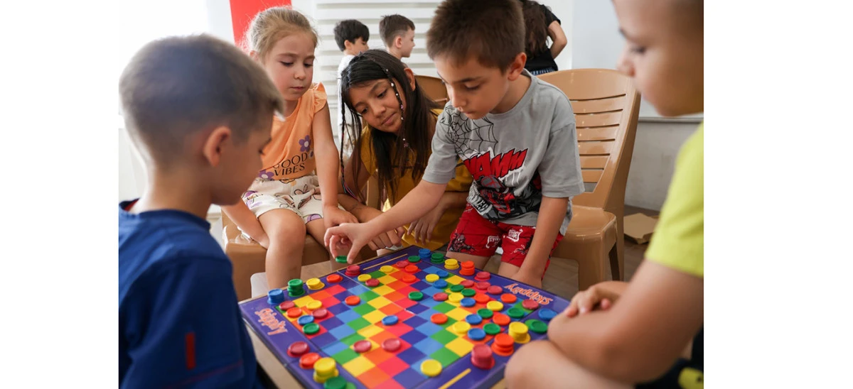 EFELER&rsquo;İN &Ccedil;OCUKLARI AKIL OYUNLARIYLA GELECEĞE HAZIRLANIYOR