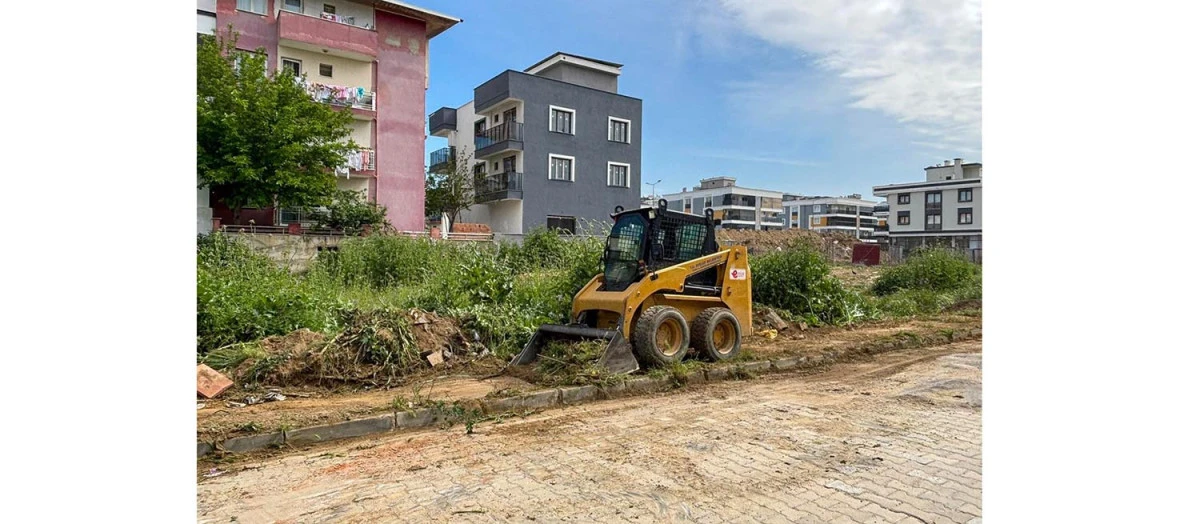 EFELER&rsquo;İN HER NOKTASINDA HİZMETİN ADI BAŞKAN ANIL YETİŞKİN