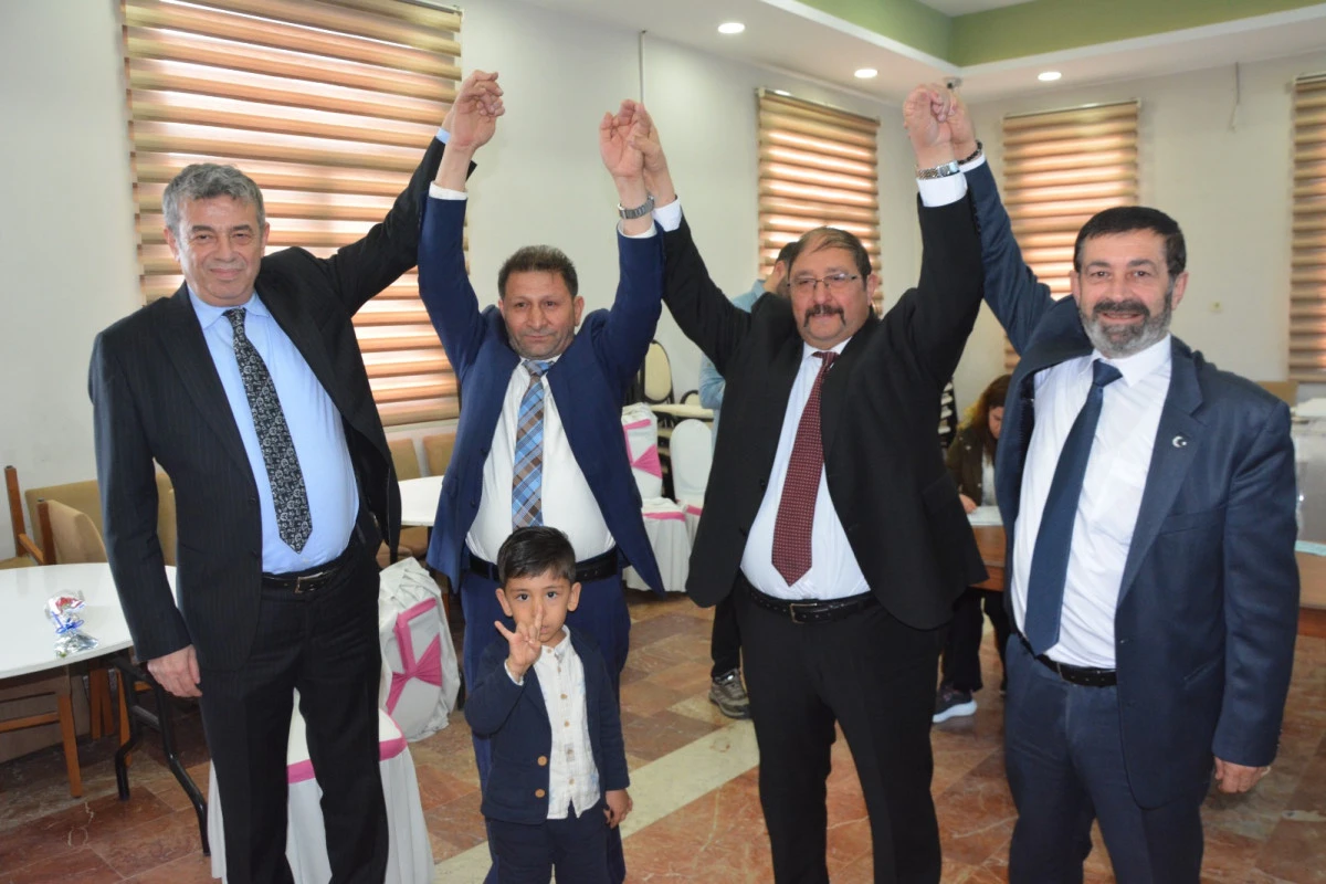 İsmail Kadı Yeniden Başkan