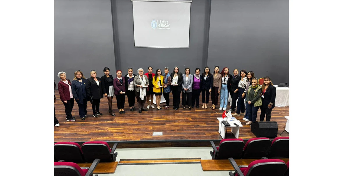 KADINA YÖNELİK ŞİDDETE KARŞI ULUSLARARASI MÜCADELE GÜNÜ KAPSAMINDA  DİDİM’DE ETKİNLİKLER DÜZENLENDİ