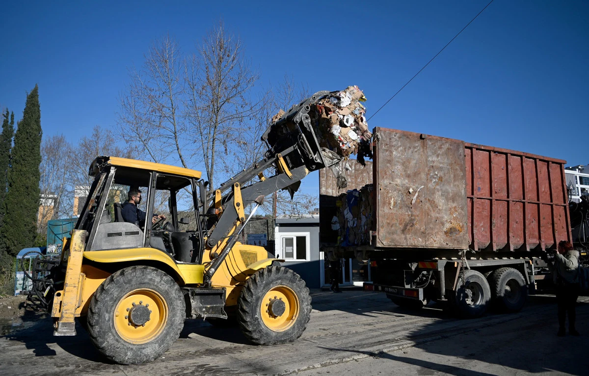 KUŞADASI BELEDİYESİ 2025 YILINDA DA GELECEĞİ &ldquo;GERİ D&Ouml;N&Uuml;Ş&Uuml;MLE&rdquo; KORUDU