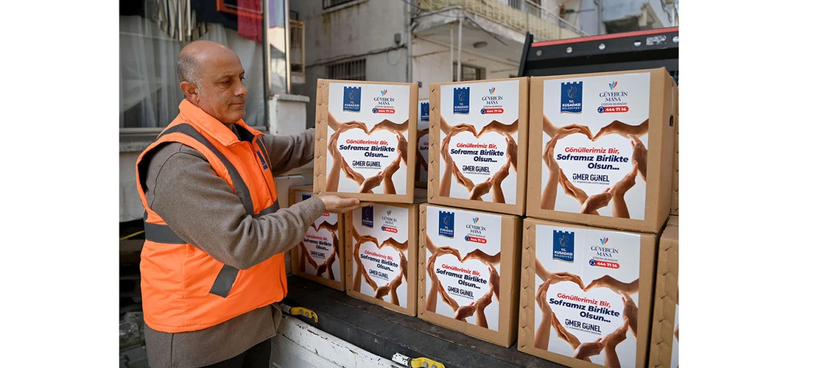 KUŞADASI BELEDİYESİ&rsquo;NDEN 3 BİN 500 AİLEYE RAMAZAN YARDIMI