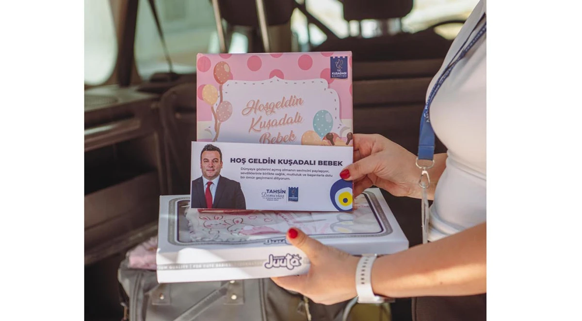 KUŞADASI BELEDİYESİ&rsquo;NDEN 8 AYDA 115 BEBEĞE HOŞ GELDİN ZİYARETİ