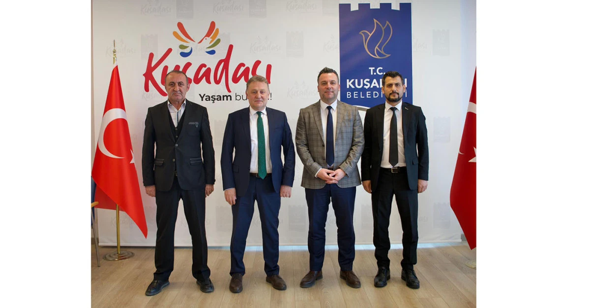 KUŞADASI BELEDİYESİ&rsquo;NDEN DAVUTLAR VE G&Uuml;ZEL&Ccedil;AMLI&rsquo;YA DOĞAL GAZ M&Uuml;JDESİ