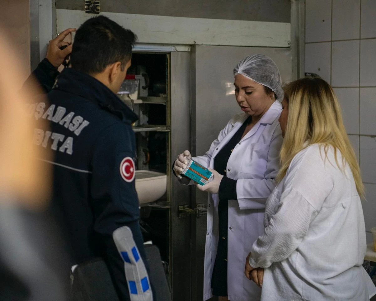 KUŞADASI BELEDİYESİ&rsquo;NDEN EKMEK FIRINLARINA HİJYEN VE GRAMAJ DENETİMİ