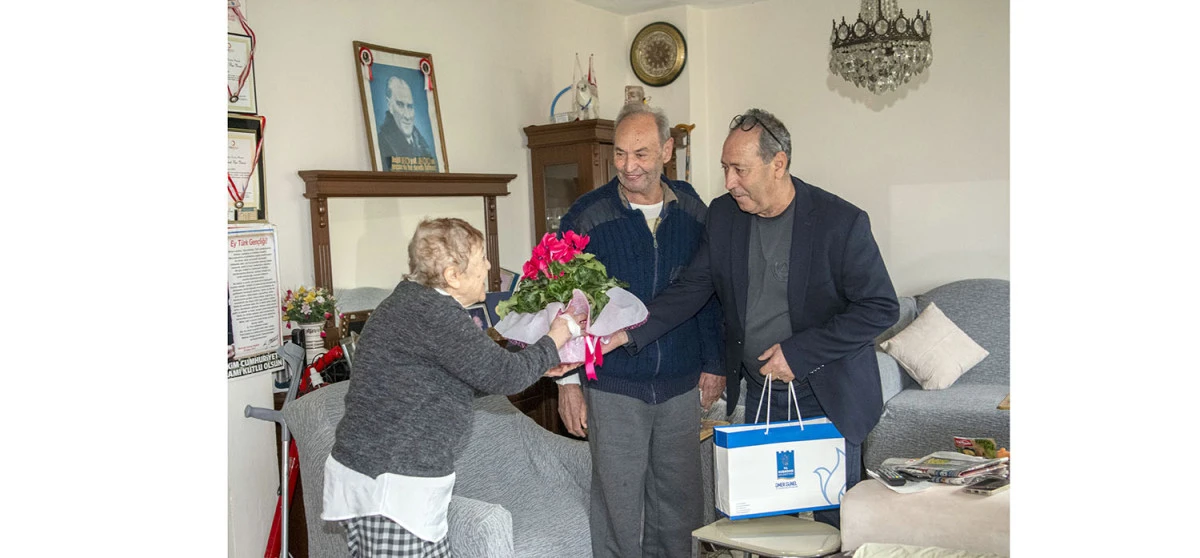 KUŞADASI BELEDİYESİ’NDEN OSMAN AMCAYA ANLAMLI ZİYARET