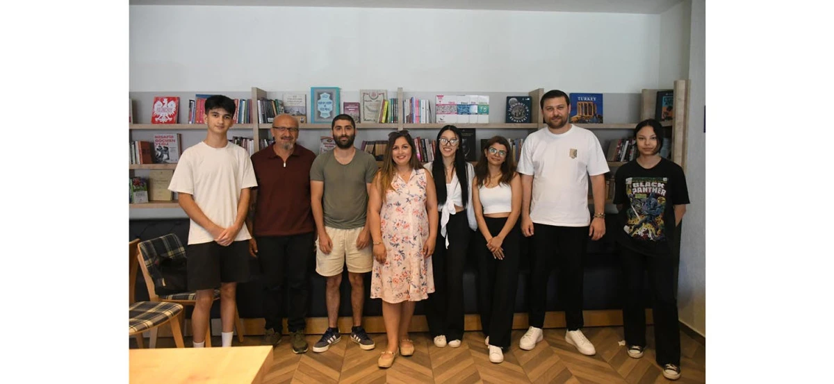 KUŞADASI BELEDİYESİ&rsquo;NDEN &Uuml;NİVERSİTE SINAVLARINA GİRECEK OLAN &Ouml;ĞRENCİLERE DESTEK