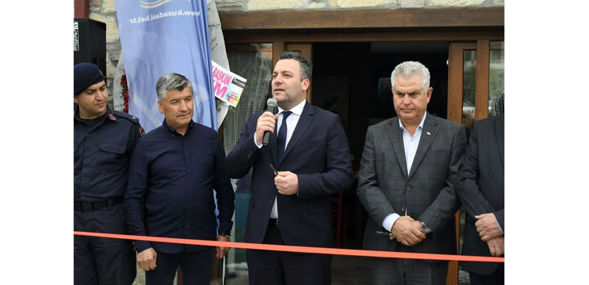 KUŞADASI CAFERLİ MAHALLESİ YENİ MUHTARLIK BİNASINA KAVUŞTU